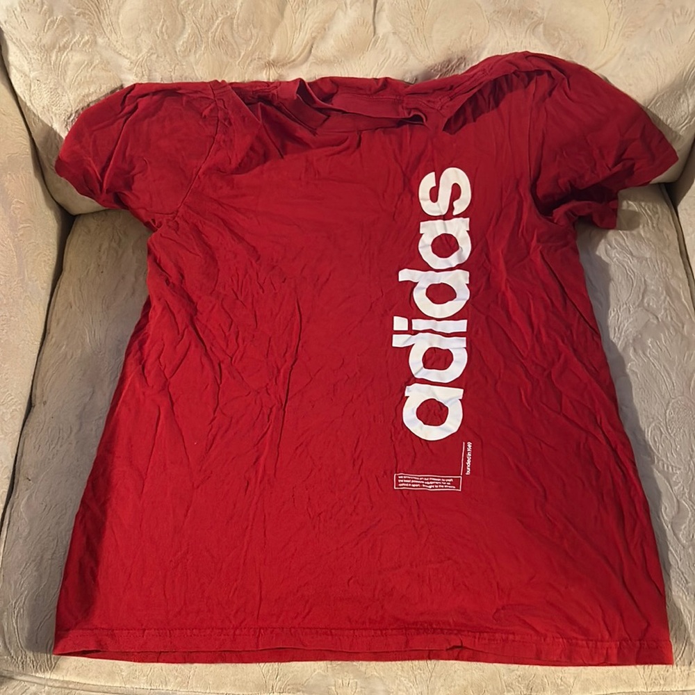 Adidas t shirt